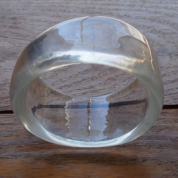 Vintage Jewelry - Asymmetrical Clear Chunky Lucite Bangle Bracelet